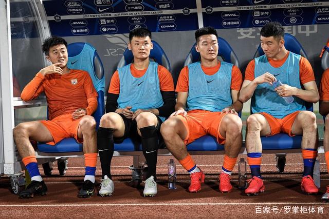 TA：阿森纳将继续提升阵容，曾询问伊尔迪兹但尤文表示不卖